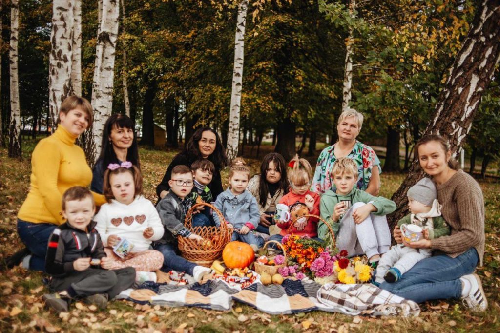 DOLYNA_SONIaChNI_PROMINChYKY